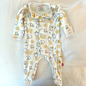 Magnetic Me Footie 3-6M